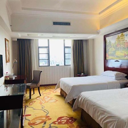 Vienna Hotel Foshan Nanhai City Square Zewnętrze zdjęcie