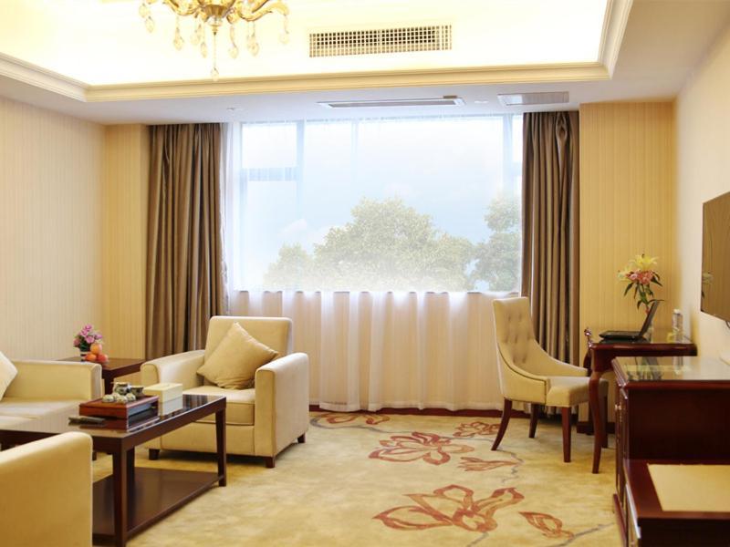 Vienna Hotel Foshan Nanhai City Square Zewnętrze zdjęcie